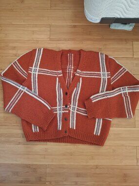 Women's Handknit Embroidered Cardigan, size M